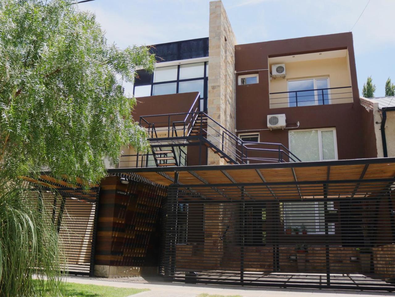 Limay Bed and breakfast